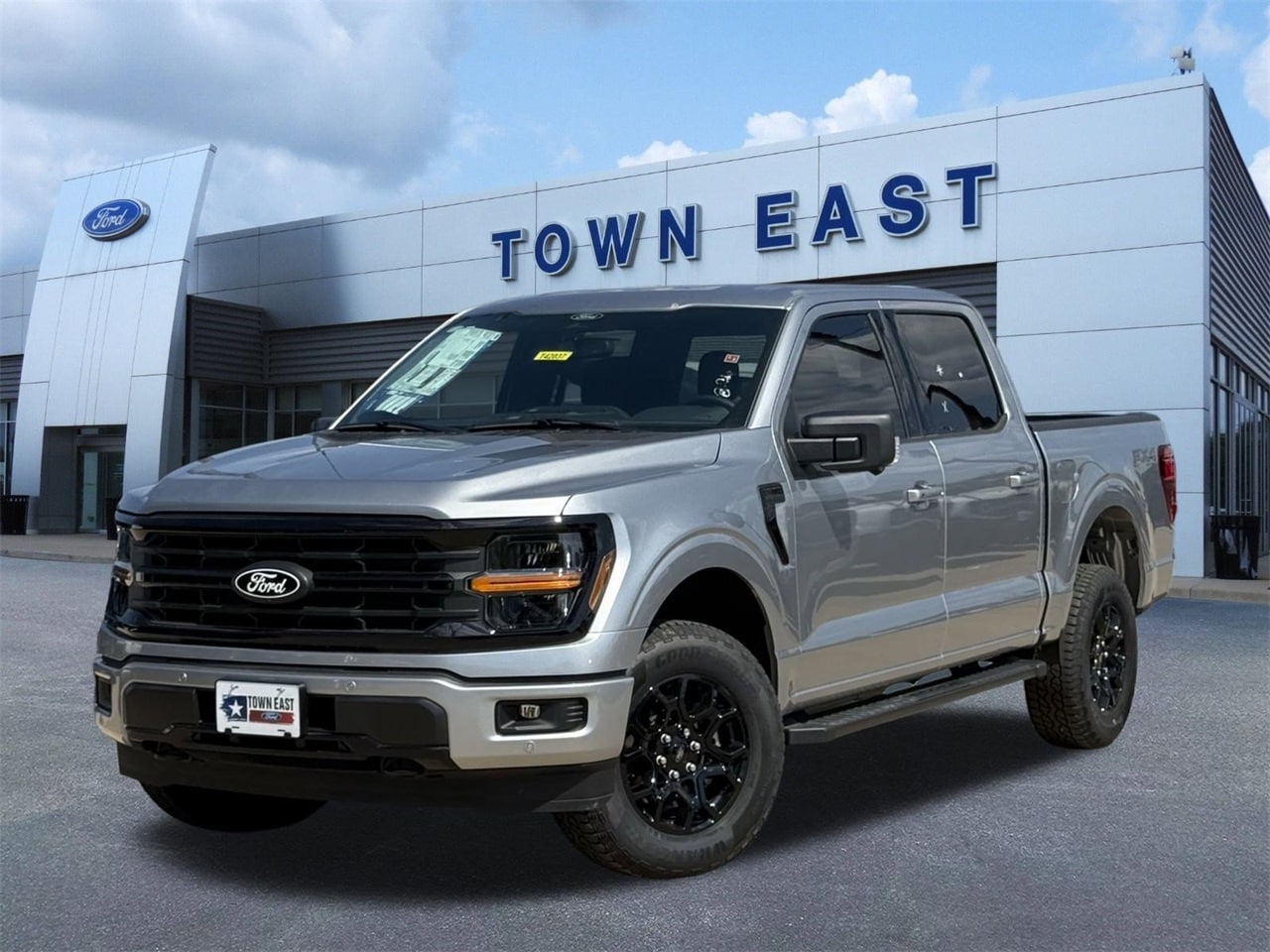 2025 Ford F-150 XLT's photo
