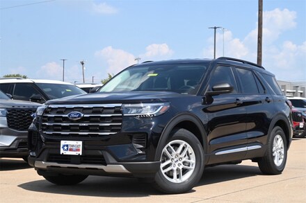 2025 Ford Explorer Active SUV