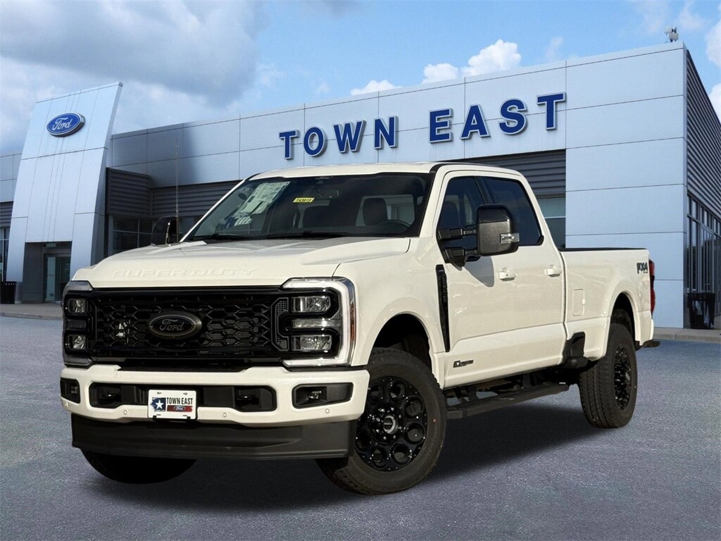 New 2026 Ford F-350 Lariat Truck Crew Cab