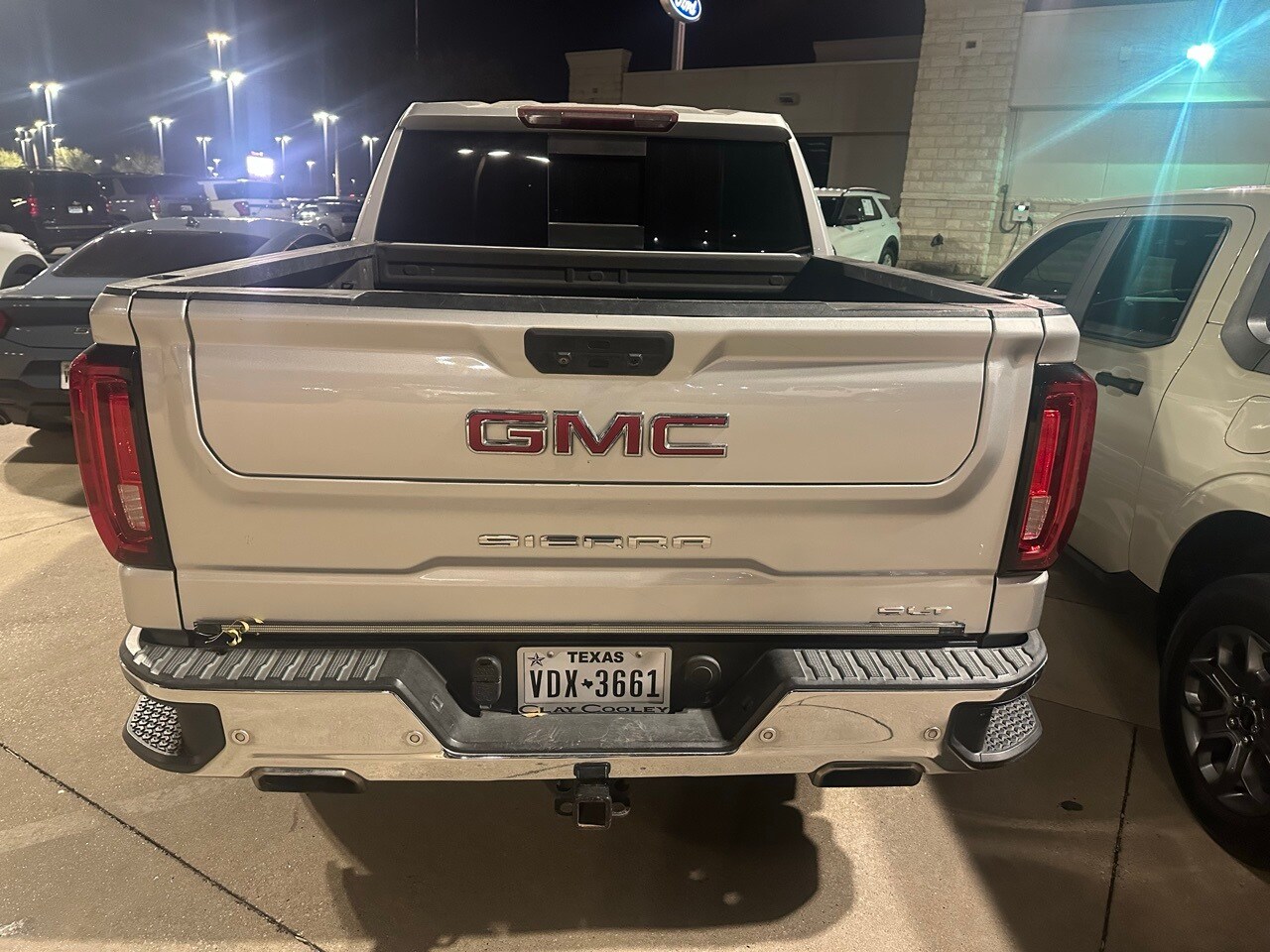 2020 Gmc Sierra 1500 SLT photo 2