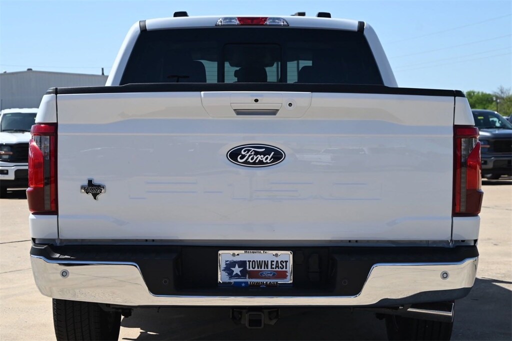 New 2025 Ford F-150 XLT Truck SuperCrew Cab