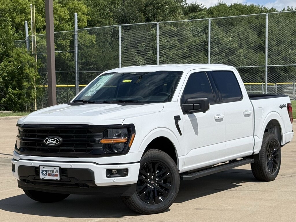 New 2026 Ford F-150 XLT Truck SuperCrew Cab