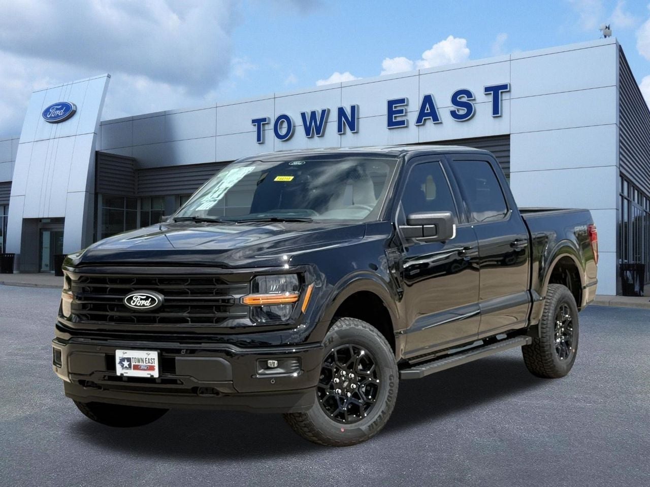New 2026 Ford F-150 XLT