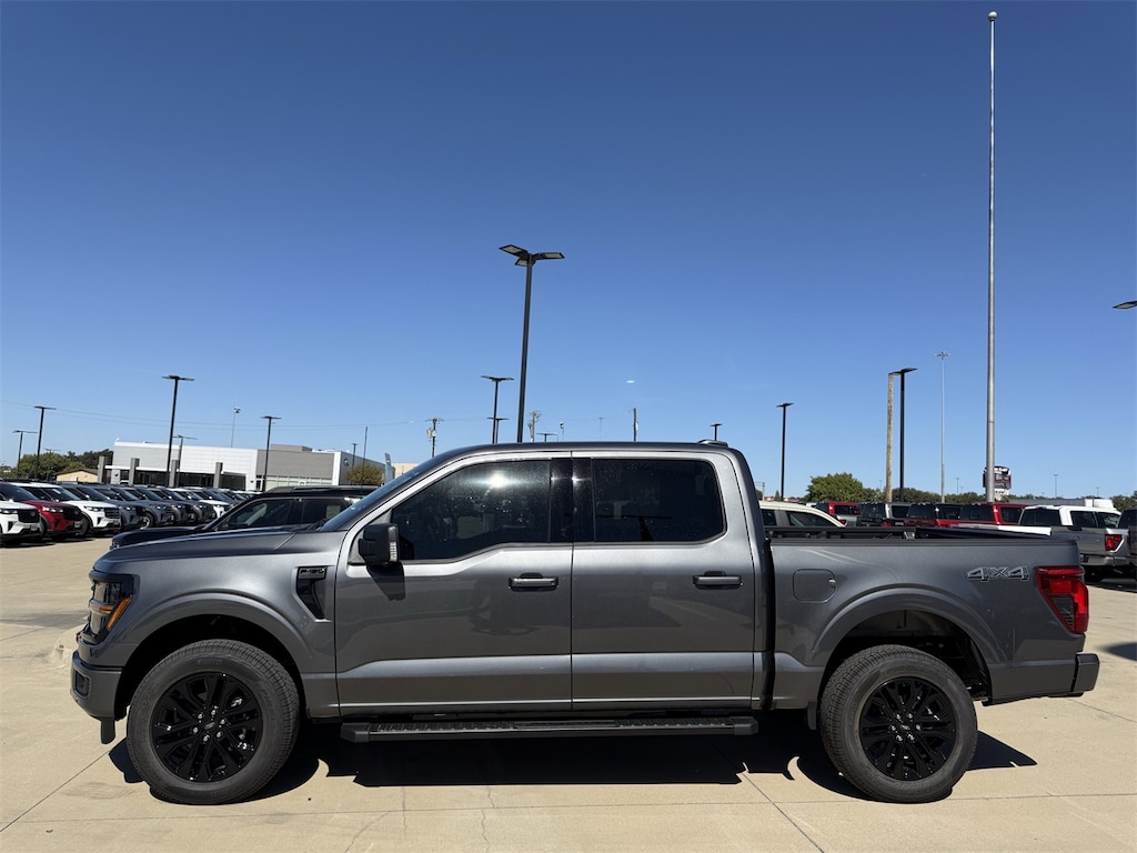 New 2025 Ford F-150 XLT Truck SuperCrew Cab