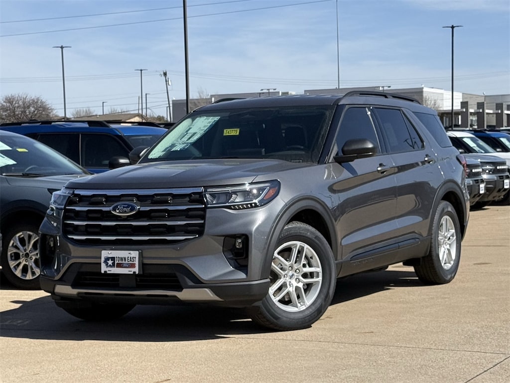 New 2026 Ford Explorer Active SUV