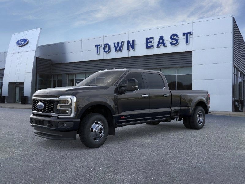 2026 Ford F-350 Super Duty Platinum's photo