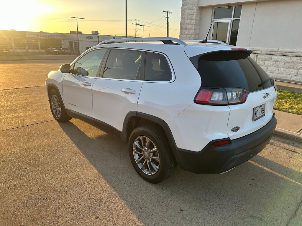 Used 2019 Jeep Cherokee Latitude Plus SUV