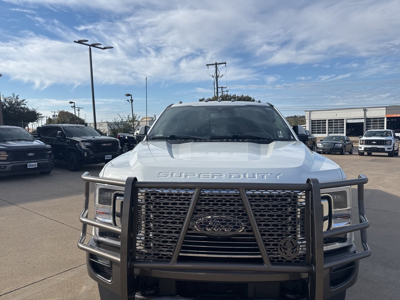 2022 Ford F-350 photo 2