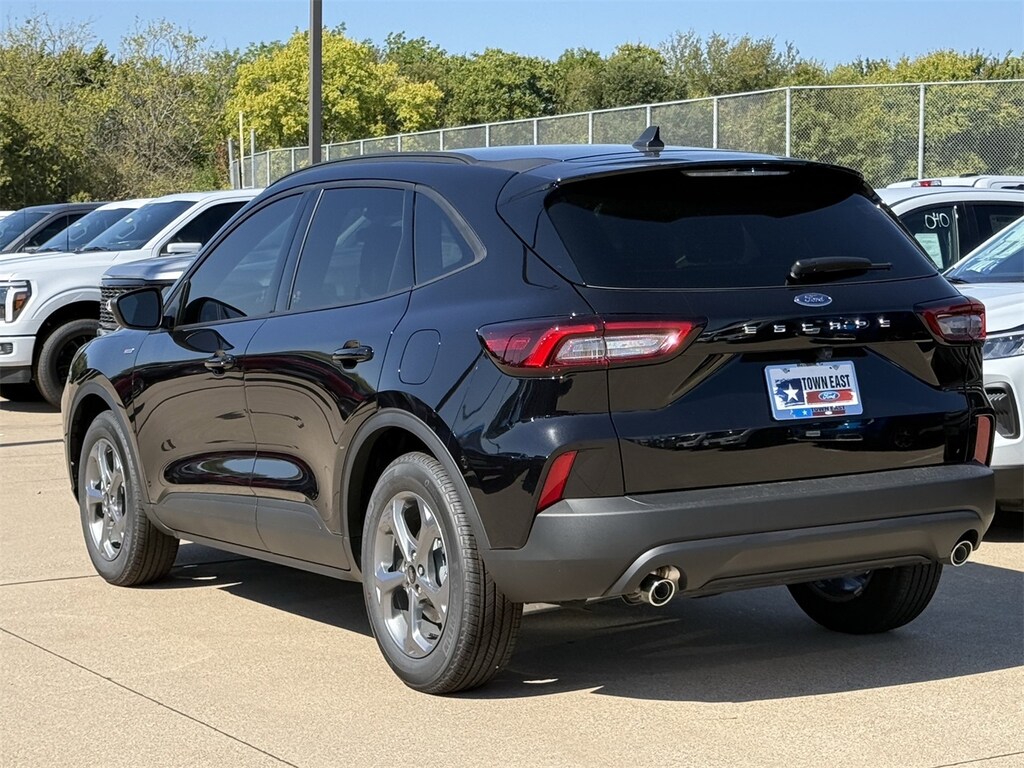 New 2026 Ford Escape ST-Line SUV