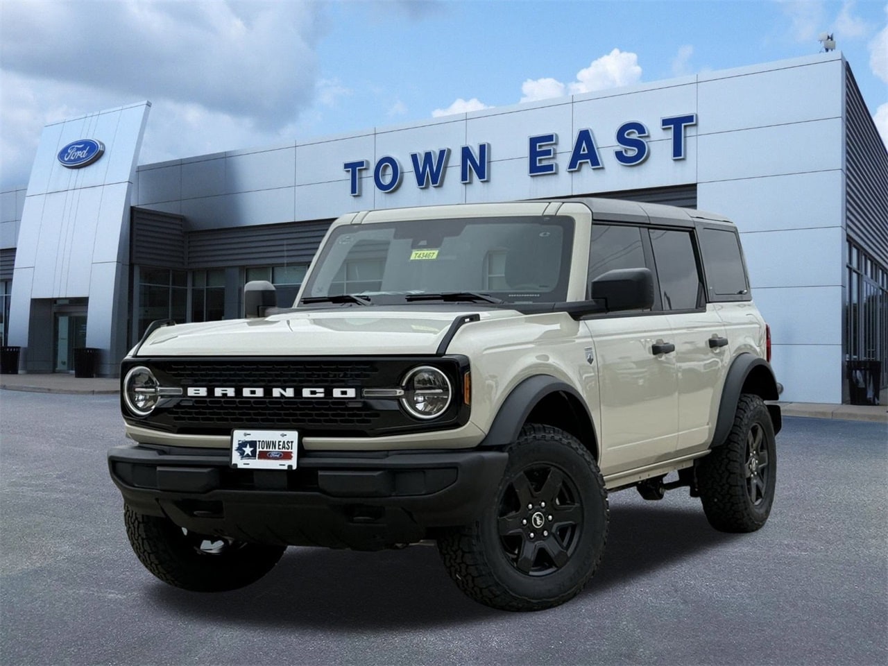 2025 Ford Bronco 4-Door Big Bend's photo