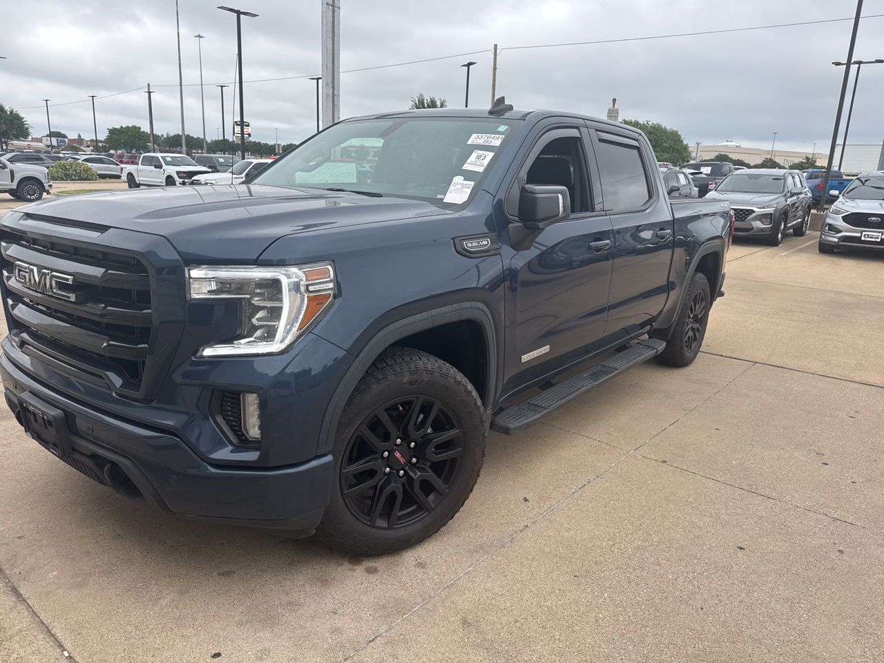 2021 GMC Sierra 4WD Crew Cab Short Box Elevation's photo