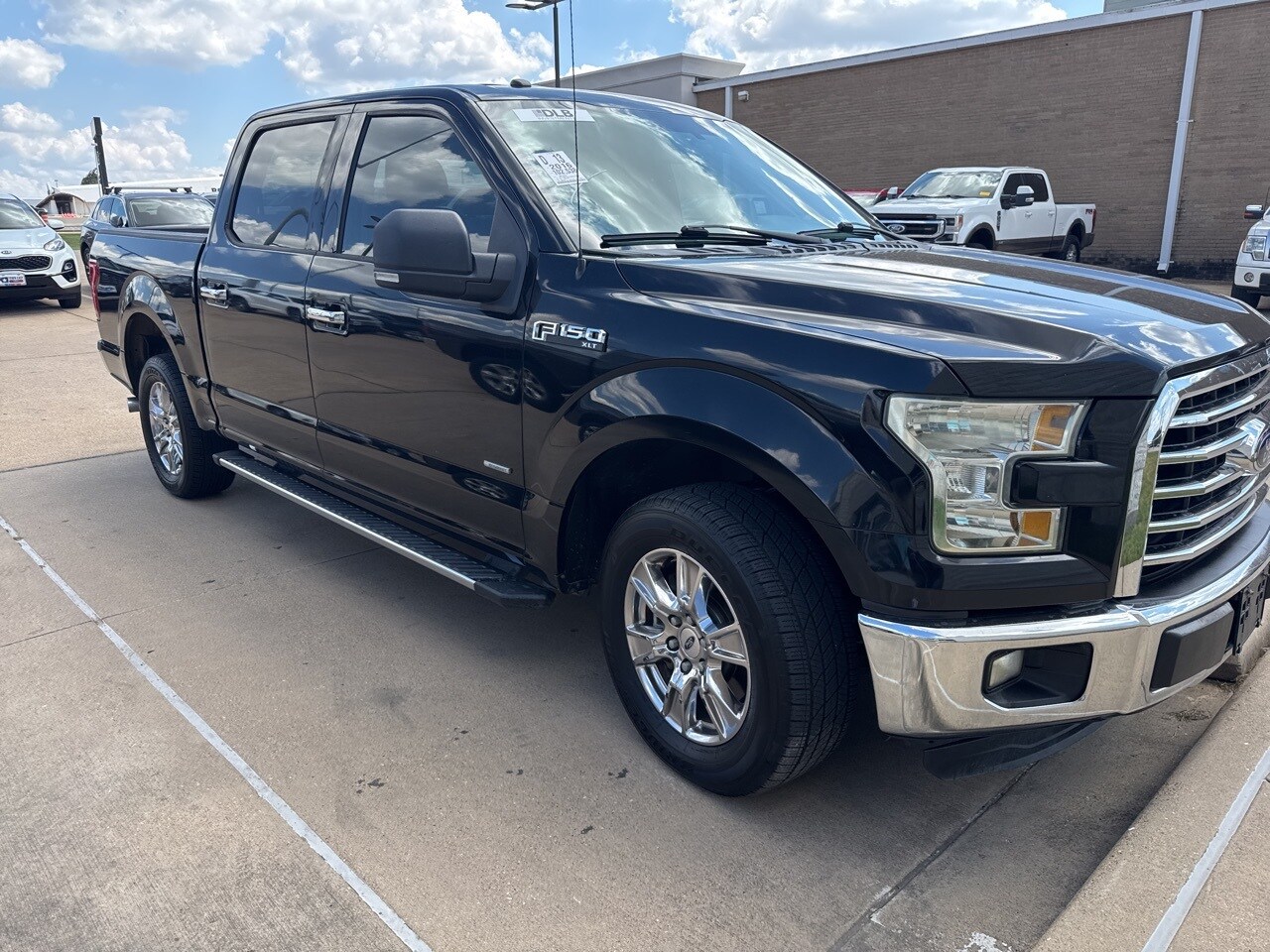 2016 Ford F-150 XLT photo 3