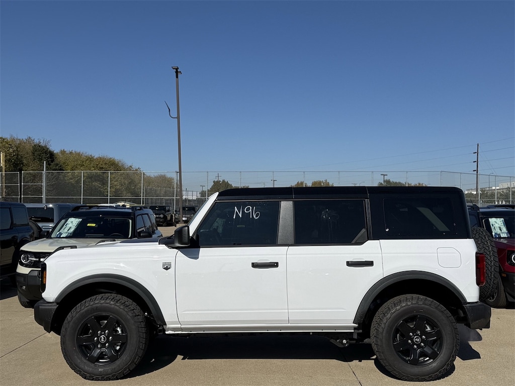 New 2025 Ford Bronco Big Bend SUV