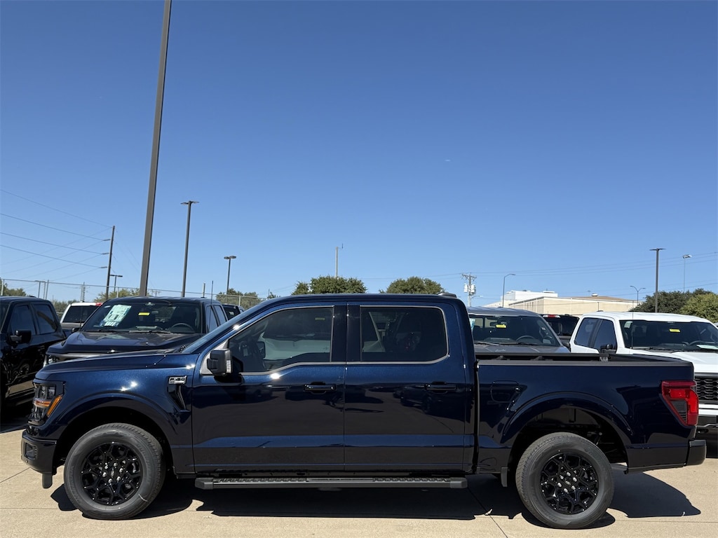 New 2025 Ford F-150 XLT Truck SuperCrew Cab