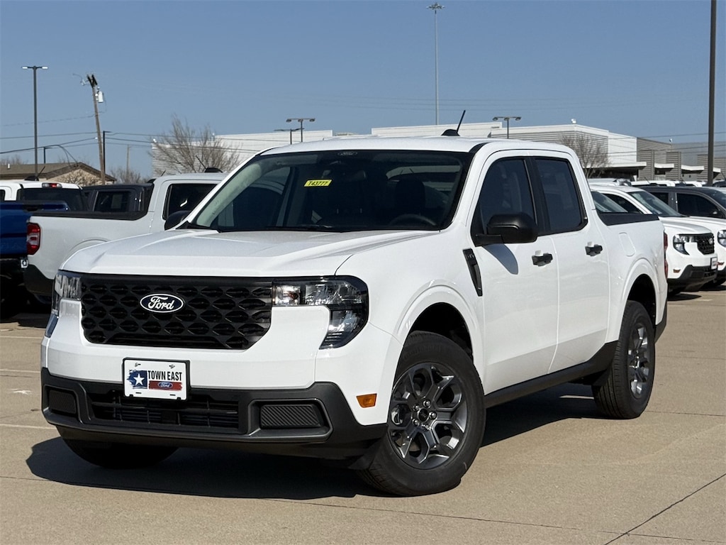 New 2026 Ford Maverick XLT Truck SuperCrew