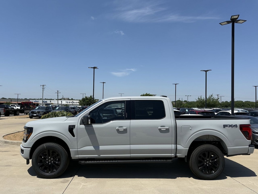 New 2026 Ford F-150 XLT Truck SuperCrew Cab