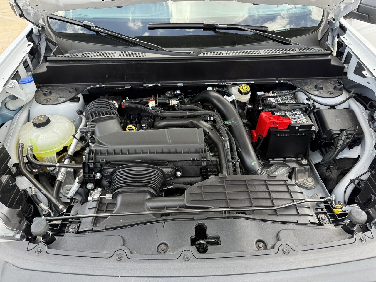 2025 Ford Maverick XL - Photo 26