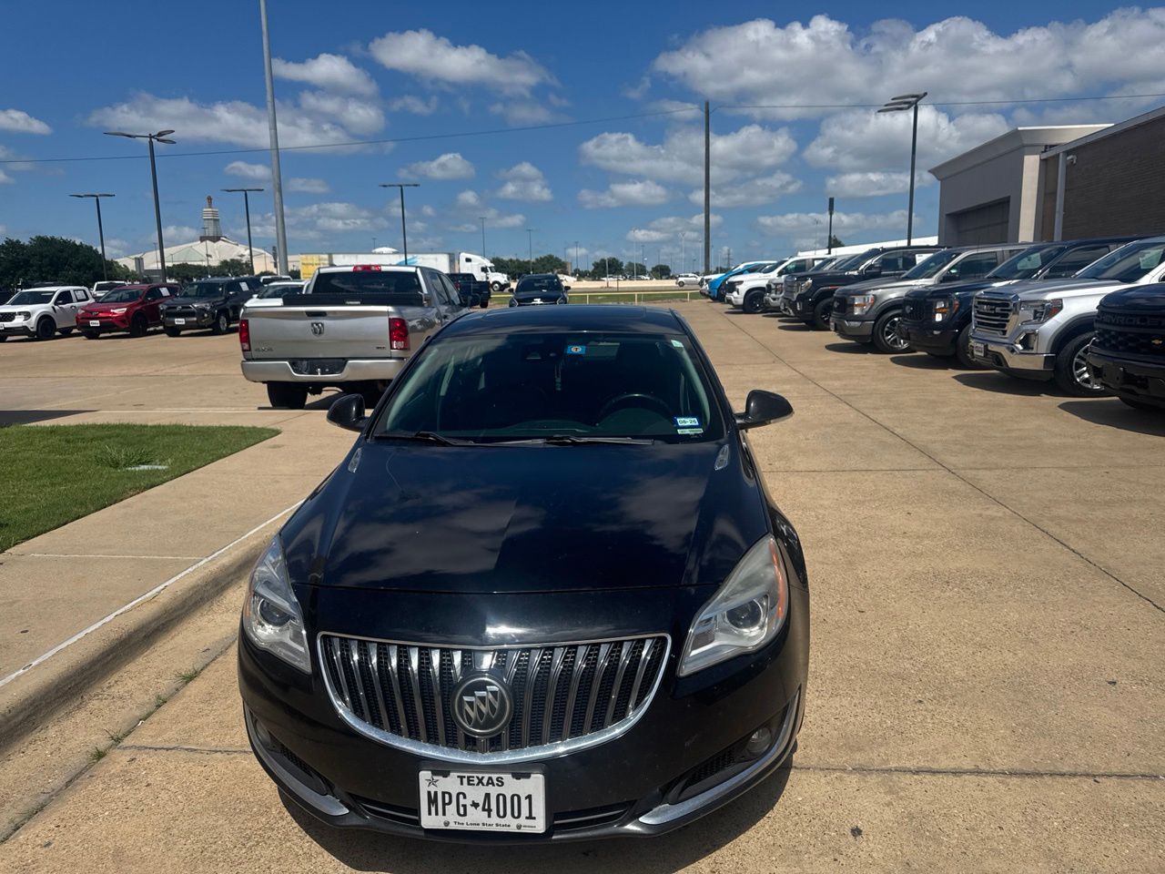 Used 2016 Buick Regal Premium 2 with VIN 2G4GS5GX5G9197154 for sale in Mesquite, TX