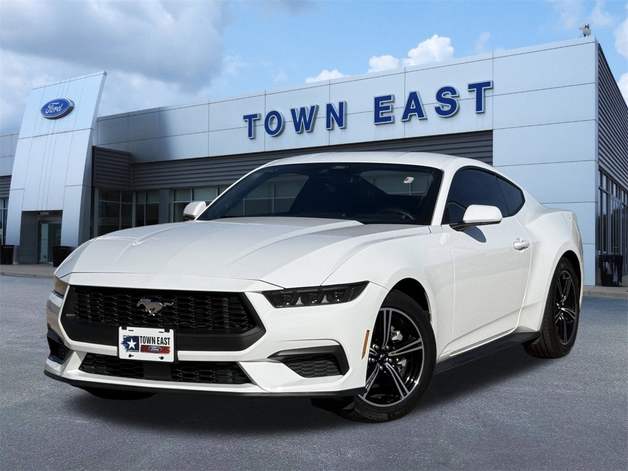 2025 Ford Mustang EcoBoost's photo