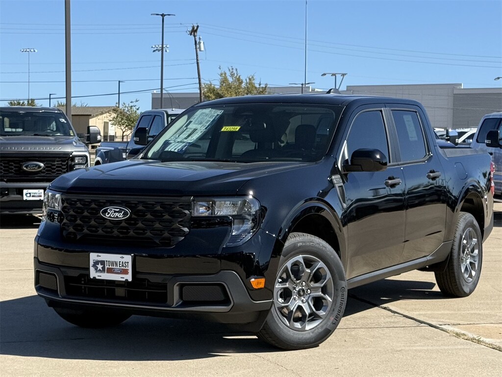 New 2025 Ford Maverick XLT Truck SuperCrew