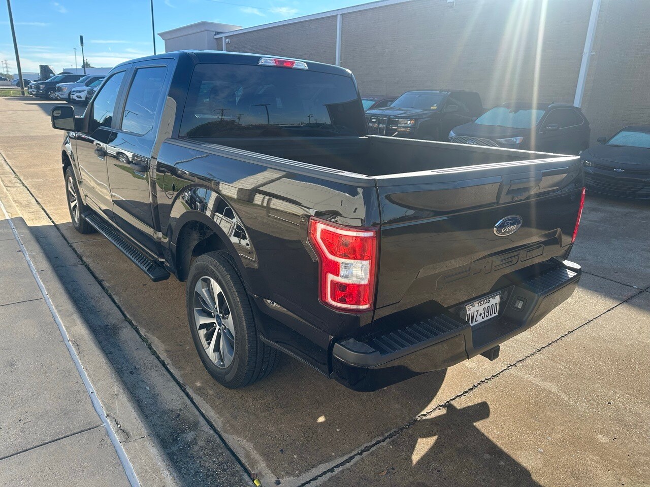 2020 Ford F-150 XL photo 3