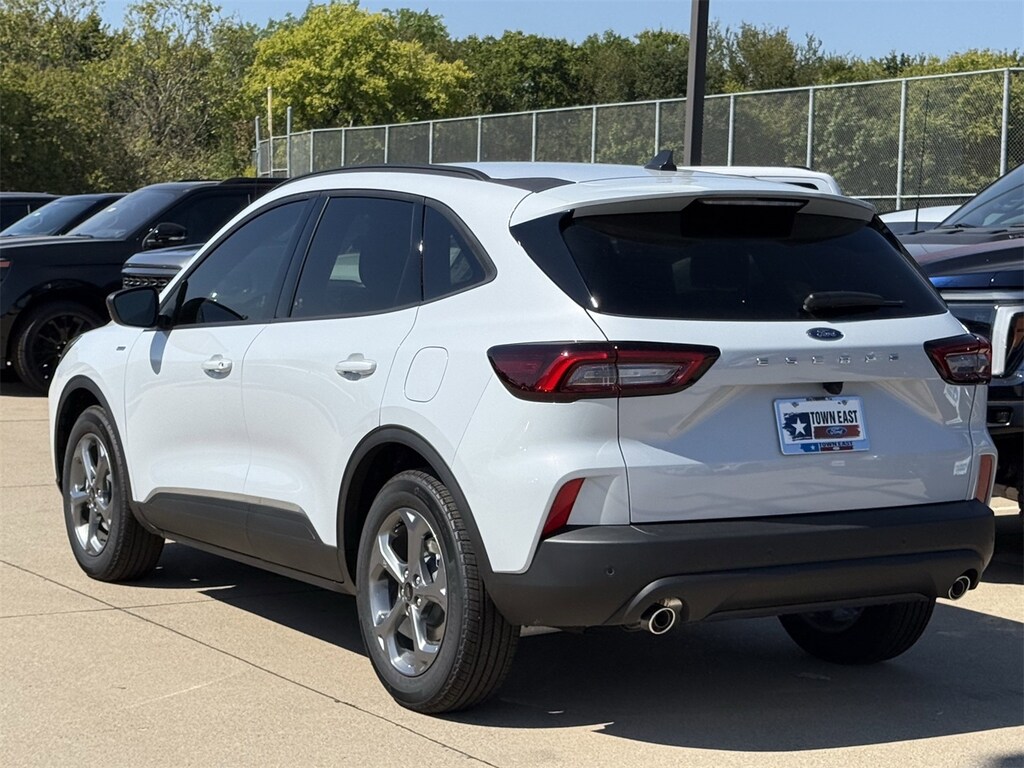 New 2026 Ford Escape ST-Line SUV