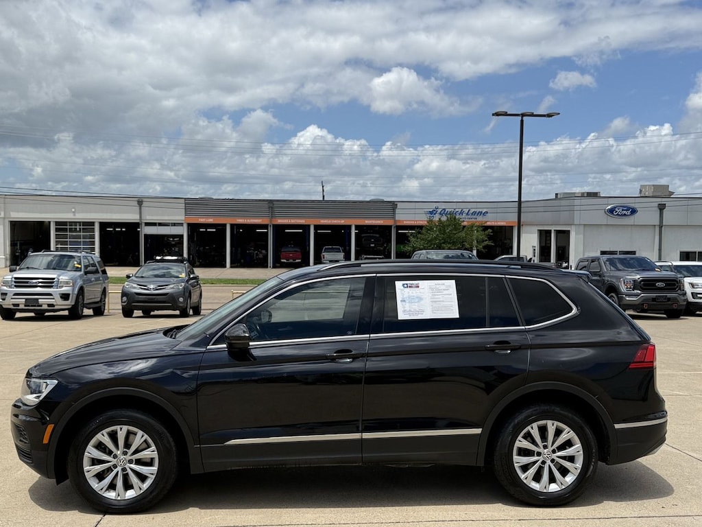 Used 2018 Volkswagen Tiguan 2.0T SE SUV