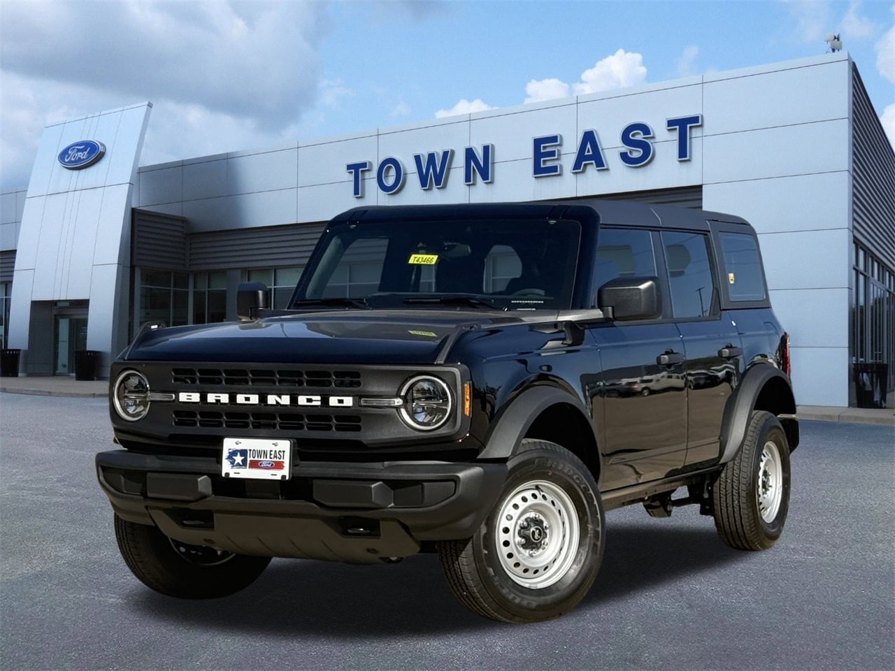 2025 Ford Bronco 4-Door Base's photo