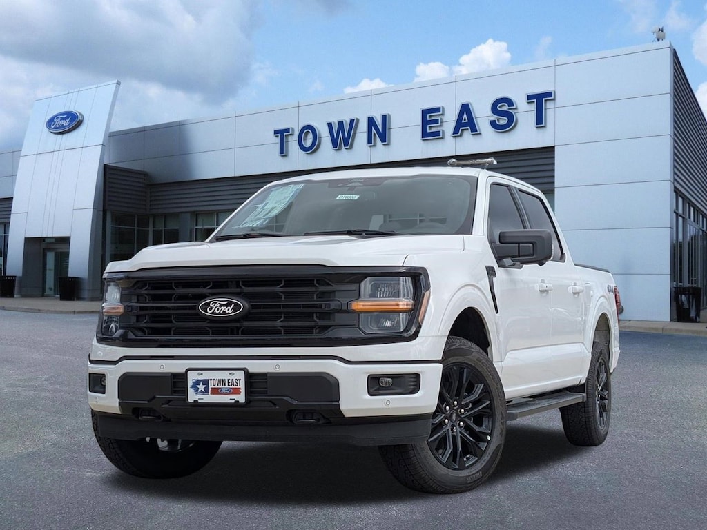 New 2026 Ford F-150 XLT Truck SuperCrew Cab