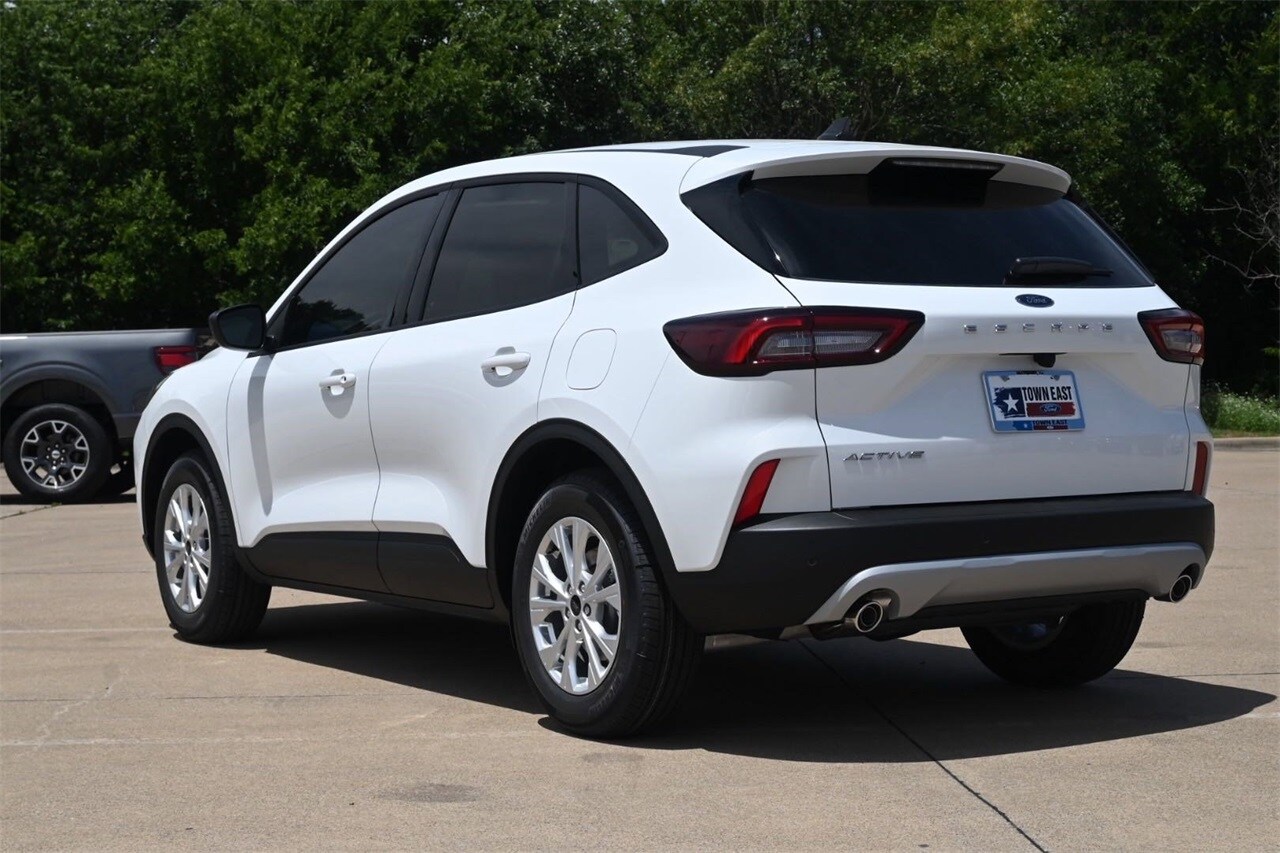 2025 Ford Escape Active photo 4