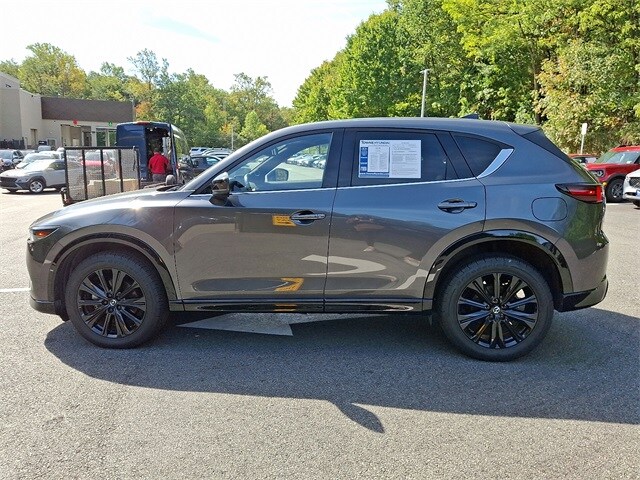 2022 Mazda CX-5 2.5 Turbo photo 2