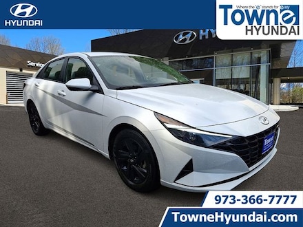 2021 Hyundai Elantra SEL Sedan Quartz White
