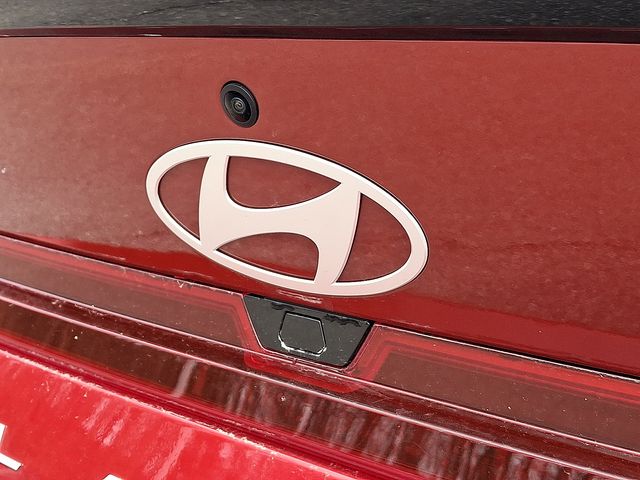 2025 Hyundai Elantra SEL - Photo 28