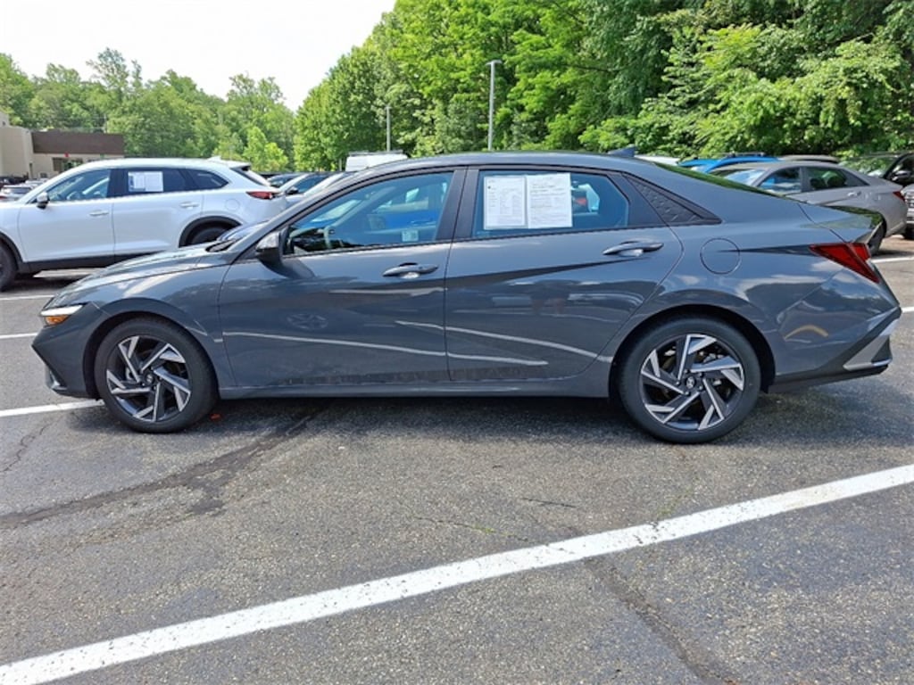 Certified 2025 Hyundai Elantra SEL Sport Sedan