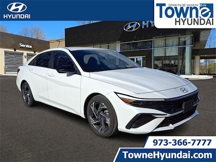 2025 Hyundai Elantra SEL Sport Sedan Serenity White
