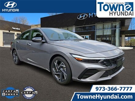 2025 Hyundai Elantra SEL Sport Sedan Fluid Metal