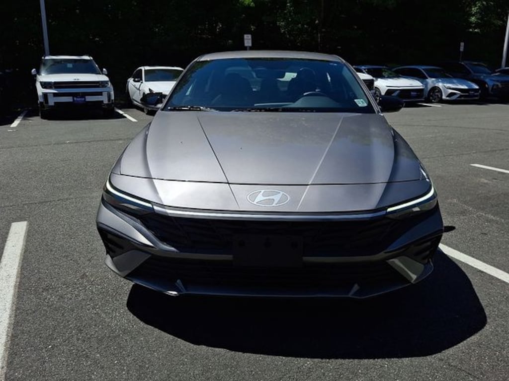 Certified 2025 Hyundai Elantra SEL Sport Sedan