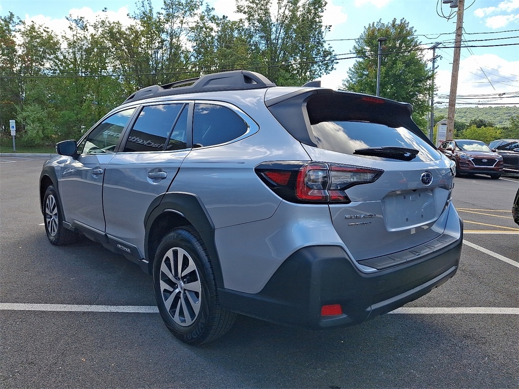 Used 2023 Subaru Outback Premium SUV