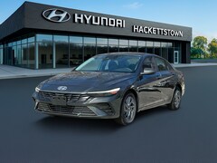 2025 Hyundai Elantra Hybrid Blue Sedan