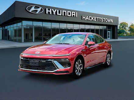 2025 Hyundai Sonata SEL Sedan Ultimate red