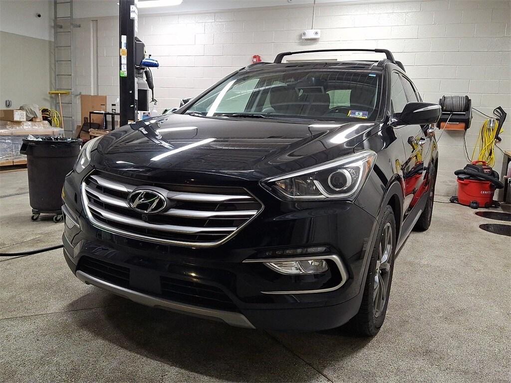 2017 Hyundai Santa Fe Sport 2.0T Ultimate photo 2