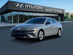 2025 Hyundai Elantra SEL Sport Sedan