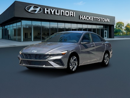 2025 Hyundai Elantra SEL Sport Sedan