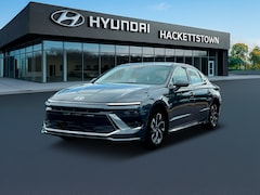 2025 Hyundai Sonata SEL Sedan