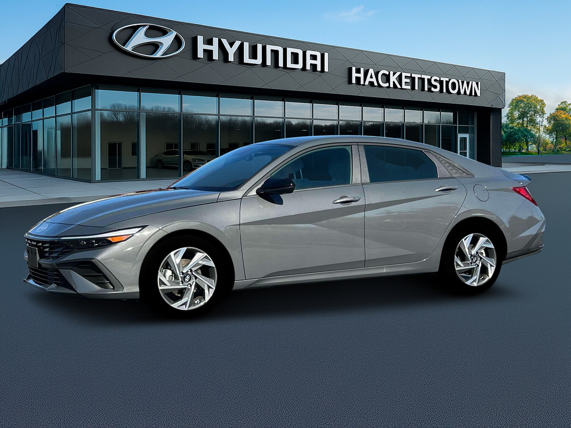 2025 Hyundai Elantra SEL Sport photo 2