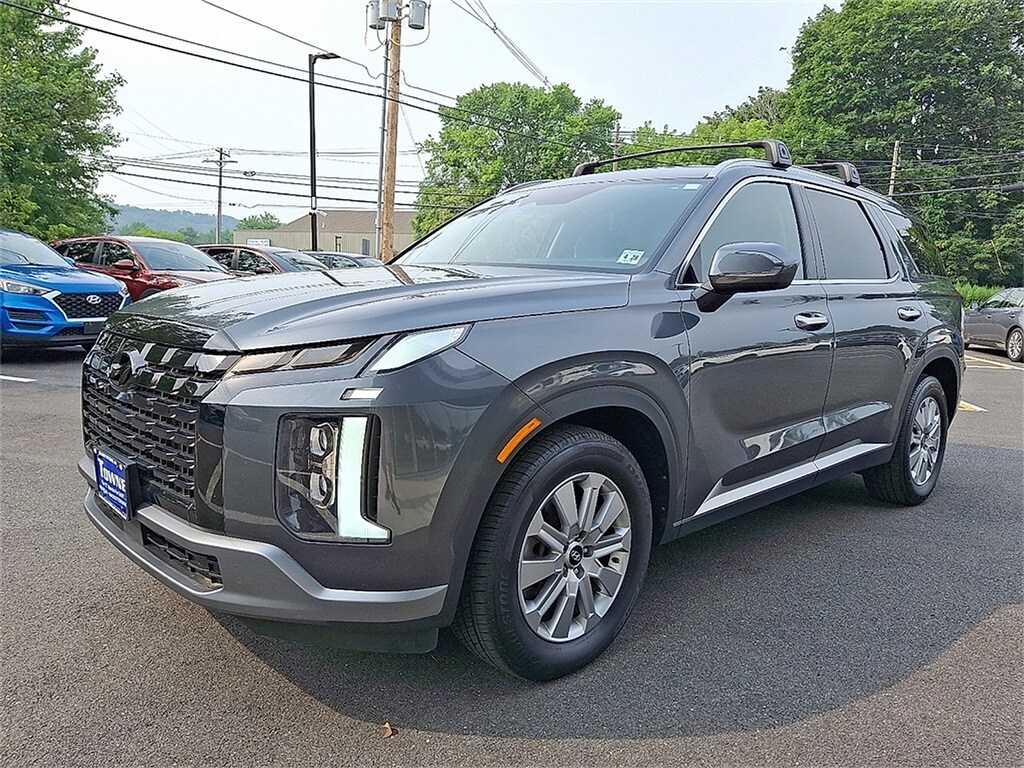 2023 Hyundai Palisade SEL photo 2