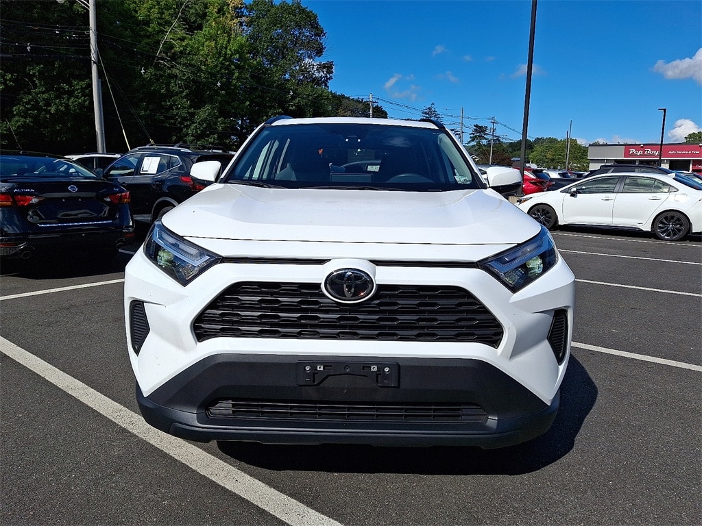 Used 2024 Toyota RAV4 XLE with VIN 2T3P1RFV6RW475728 for sale in Kansas City