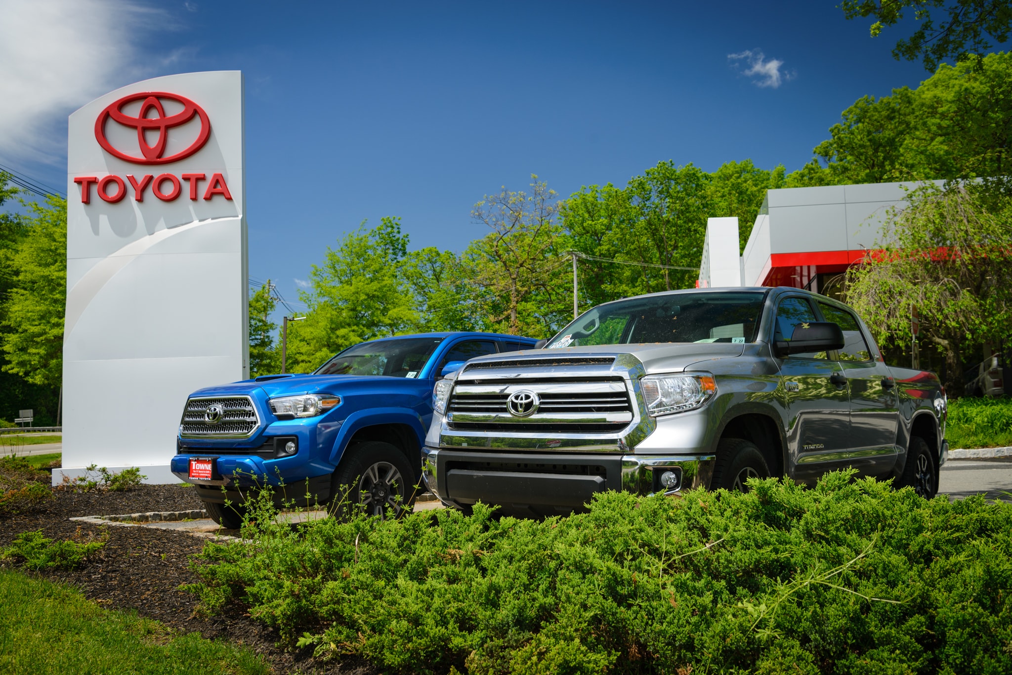 At Towne Toyota, Our Goal is to Make Purchasing and Servicing Your