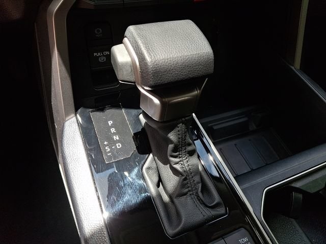 2024 Toyota Tundra SR5 - Photo 15