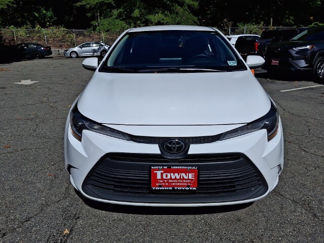 Used 2024 Toyota Corolla LE with VIN 5YFB4MDE9RP136883 for sale in Roxbury Township, NJ